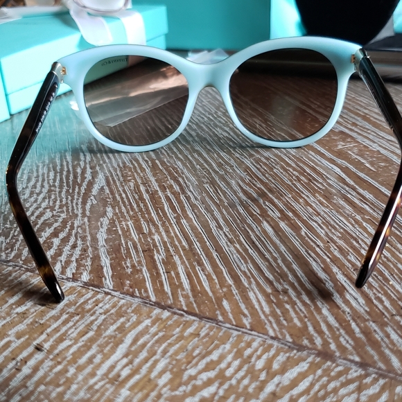 Tiffany & Company Sunglasses TF4125 1161 - Picture 14 of 16